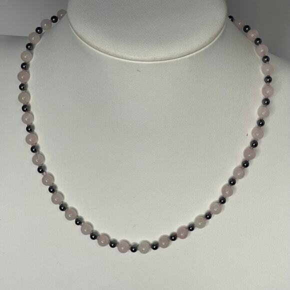 Rose quartz and maybe hematite necklace and stretch bracelet set petite trendy - Picture 4 of 8